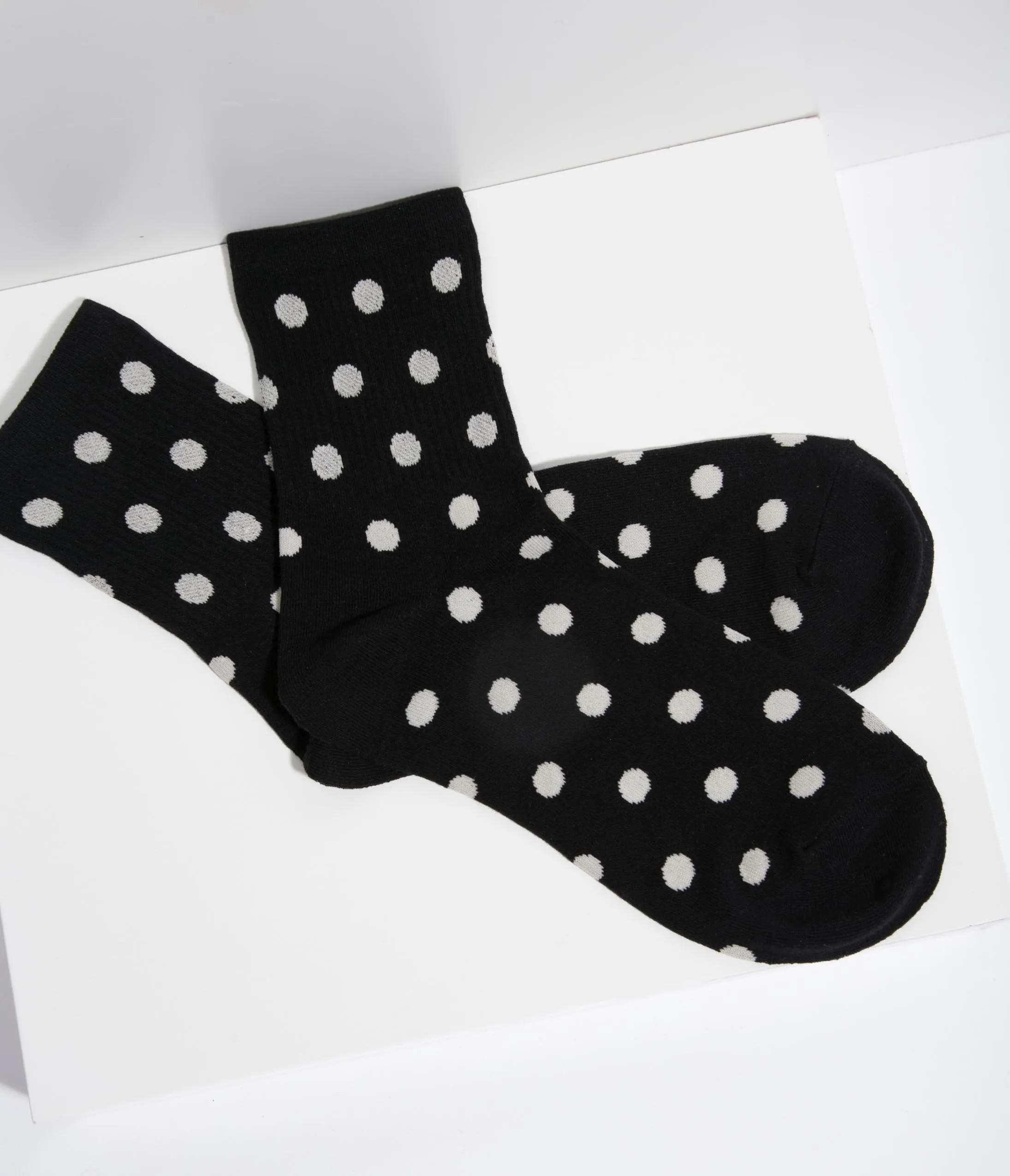 Black & White Polka Dot Ankle Socks