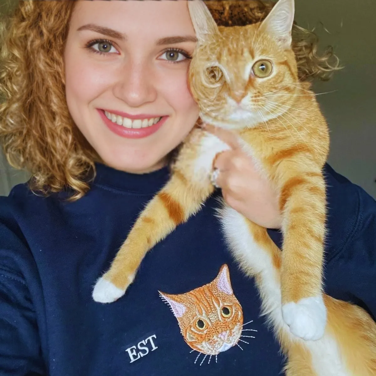 Cat Lover’s Cozy Combo: Sweatshirt & Matching Hat Set