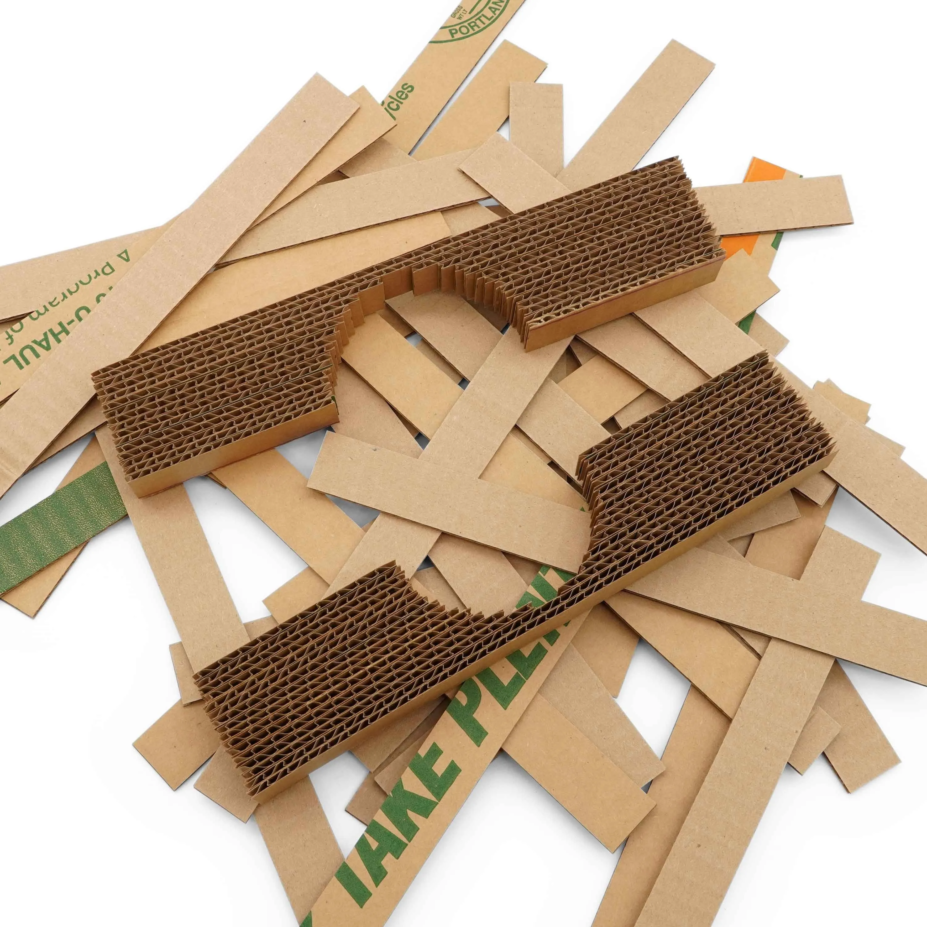 Eco-Friendly Cat Scratching Pad - Sustainable Interactive Recycled Cardboard Cat Scratcher