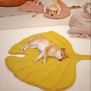 Leaf Shape Pets Blanket