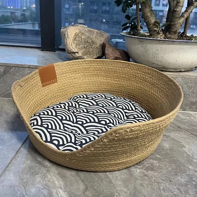 TEEK - Cozy Nest Pet Bed